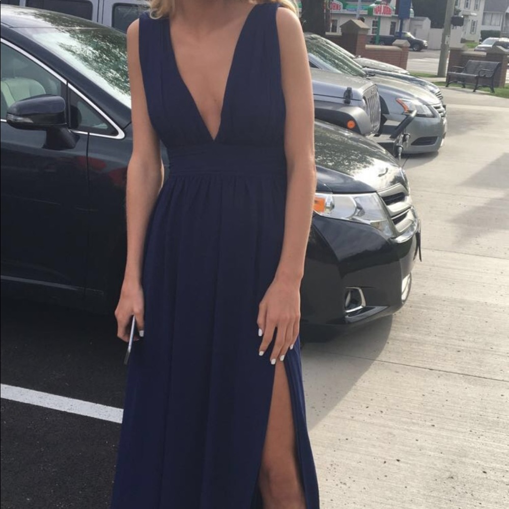 Long navy blue prom dress